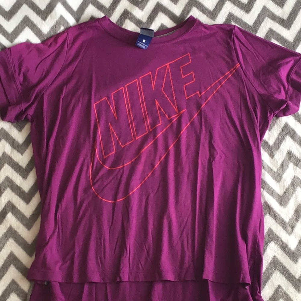Nike t-shirt